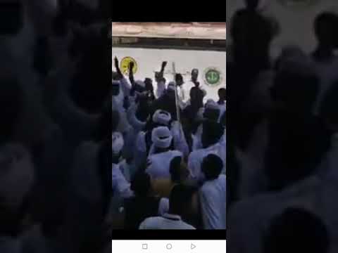 ذوي المتهم محمد صديق من قبل كوفتي بمبلغ ٢٦ تريليون لحظة النطق بالحكم ببراءته