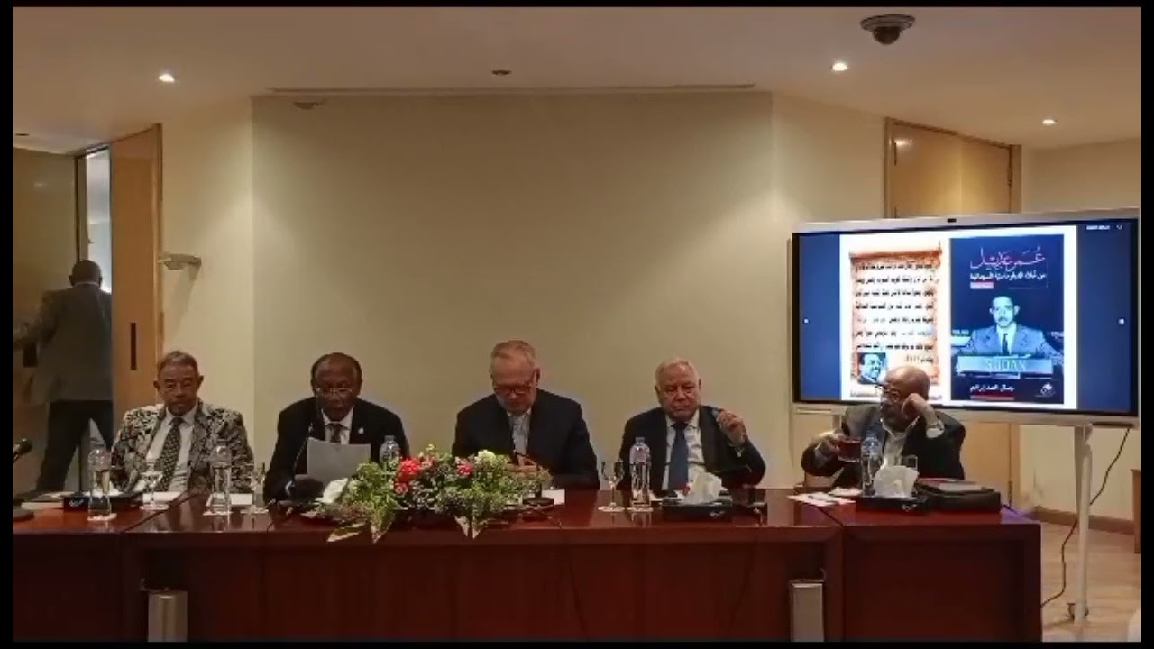 الكاتب جمال محمد ابراهيم وحديث عن احد نبلاء الدبلوماسية السودانية